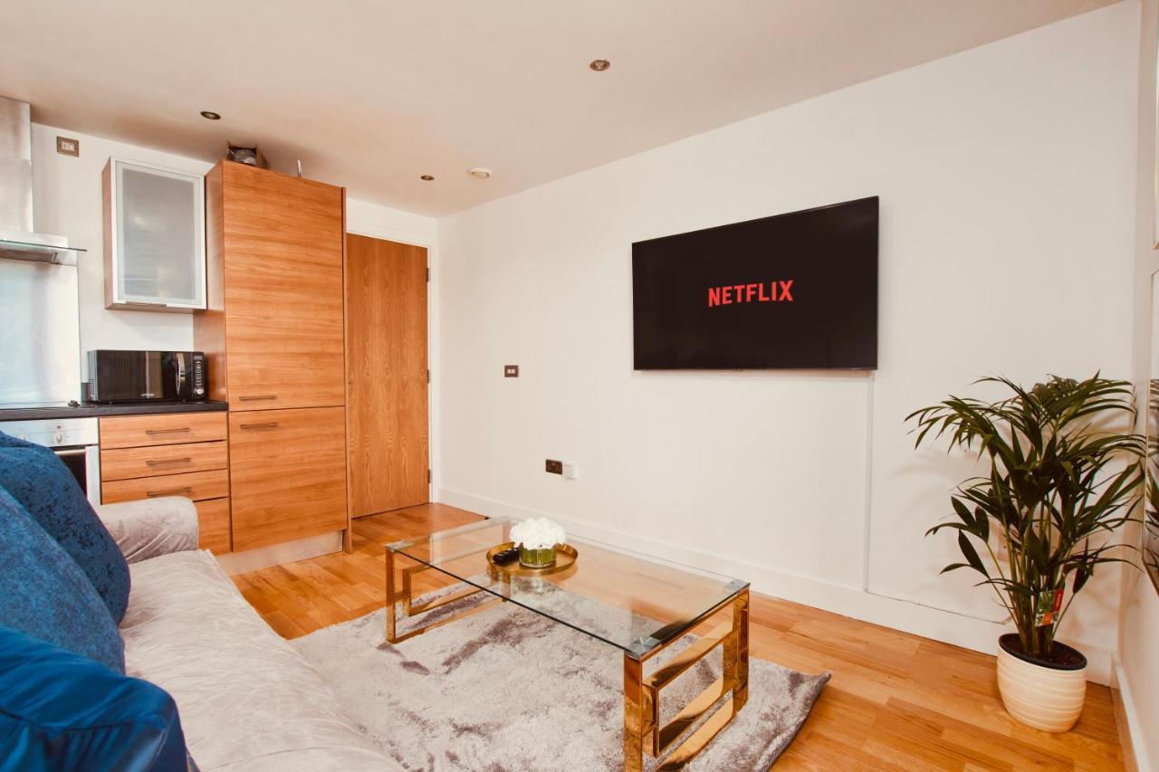 King Deluxe City Apt Large Balcony& Free Parking! Leeds  Exterior foto